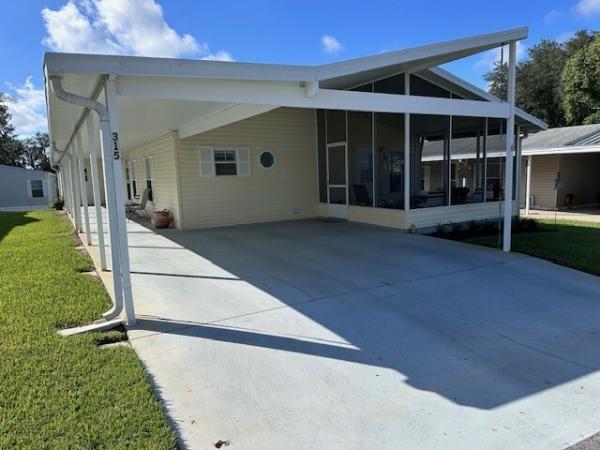 2001 Skyline WDMANOR Mobile Home