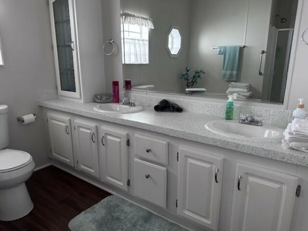 2001 Skyline WDMANOR Mobile Home