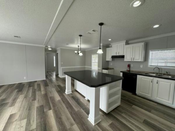 2016 LIVE OAK Mobile Home For Sale