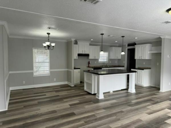 2016 LIVE OAK Mobile Home For Sale