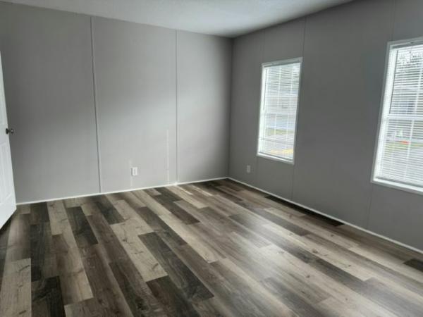 2016 LIVE OAK Mobile Home For Sale