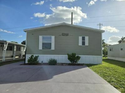 Mobile Home at 5012 NE 2 Way Deerfield Beach, FL 33064