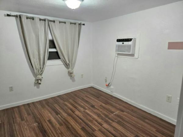 1963 Ritz Ritz Manufactured Home