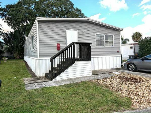 1974 BROA Manufactured Home