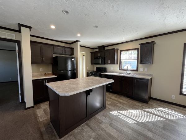 2020 Skyline FX1859 Mobile Home