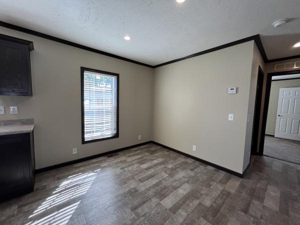 2020 Skyline FX1859 Mobile Home