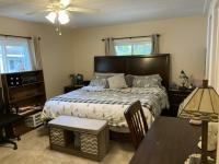 1980 SKY Manufactured Home