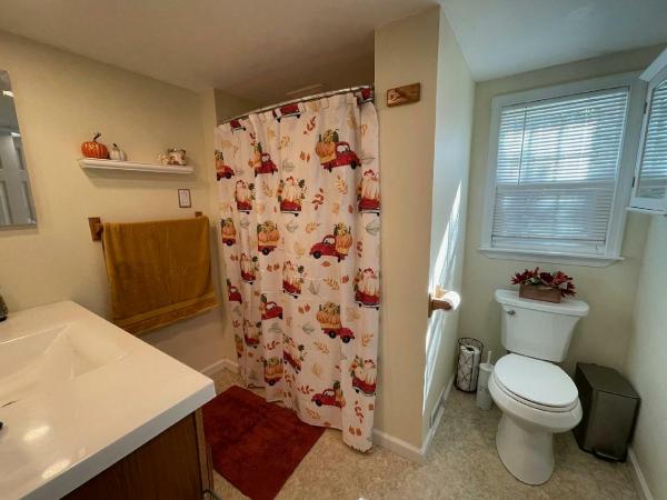 1974 New Yorker Manufactured Home