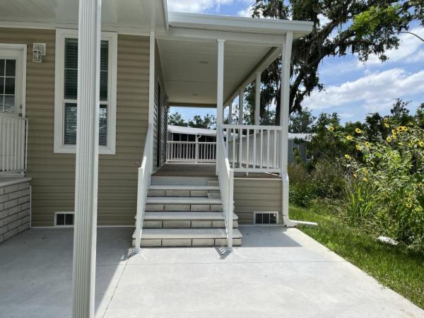 2025 Skyline - Ocala Bayshore w/ Rear Porch Mobile Home