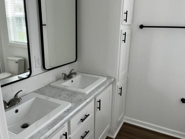 2025 Skyline - Ocala Bayshore w/ Rear Porch Mobile Home