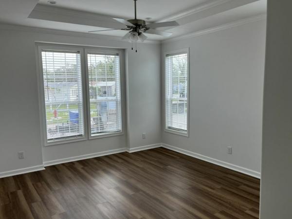 2025 Skyline - Ocala Bayshore w/ Rear Porch Mobile Home
