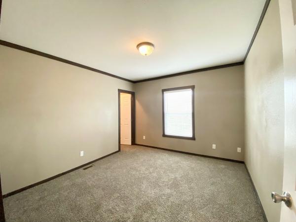 2016 Clayton Mobile Home