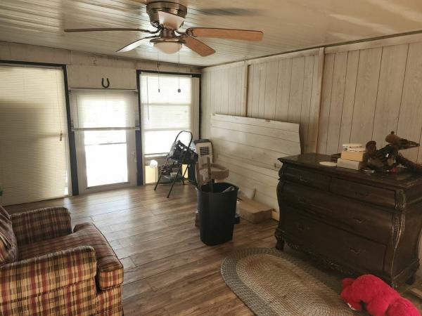 1987 MERI Mobile Home For Sale