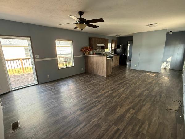 2017 22B Mobile Home