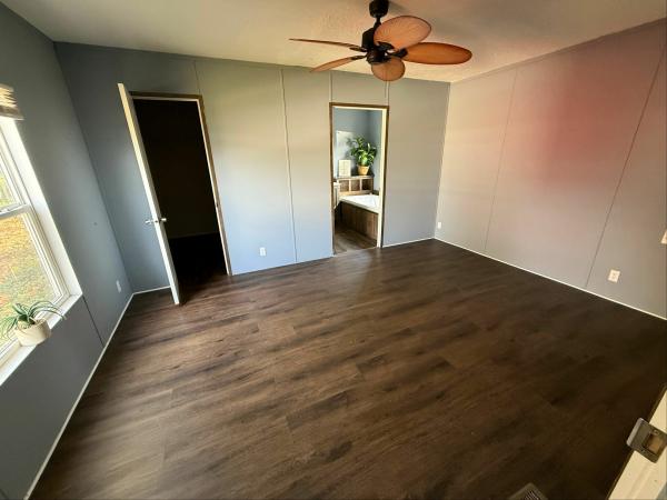 2017 22B Mobile Home