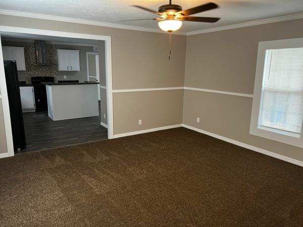 2015 Clayton Homes Inc Yes Mobile Home