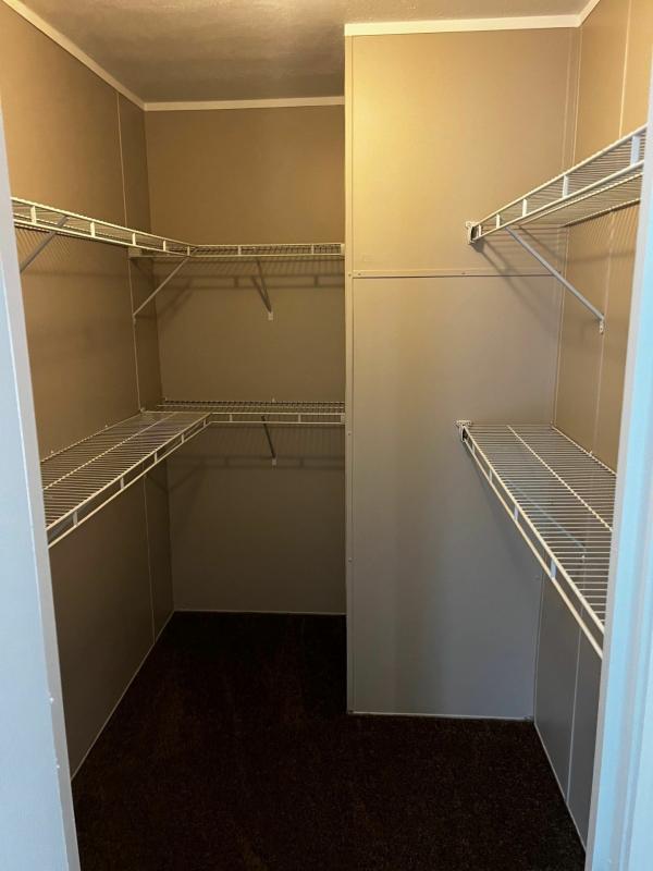 2015 Clayton Homes Inc Yes Mobile Home