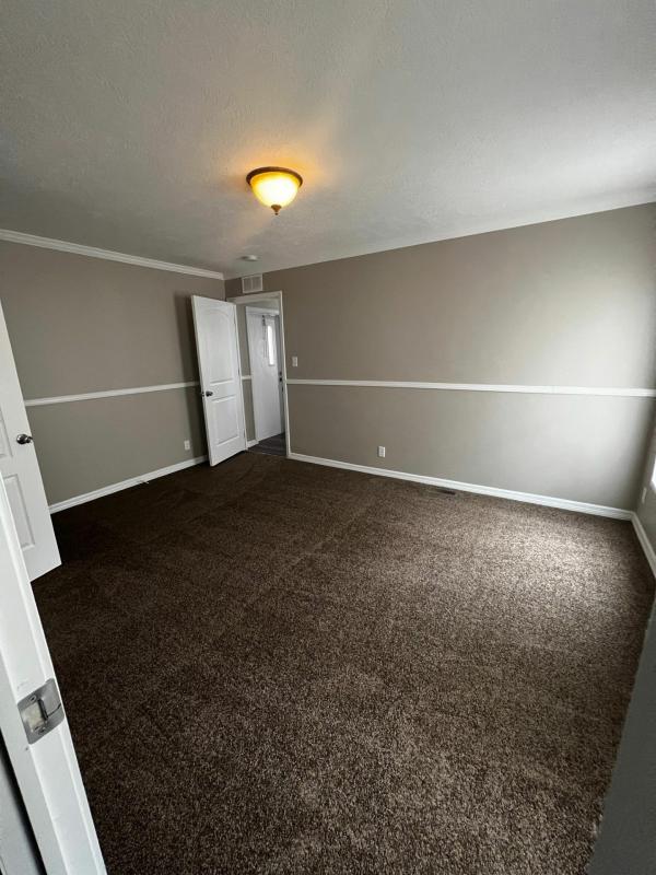 2015 Clayton Homes Inc Yes Mobile Home
