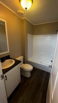 2015 Clayton Homes Inc Yes Mobile Home