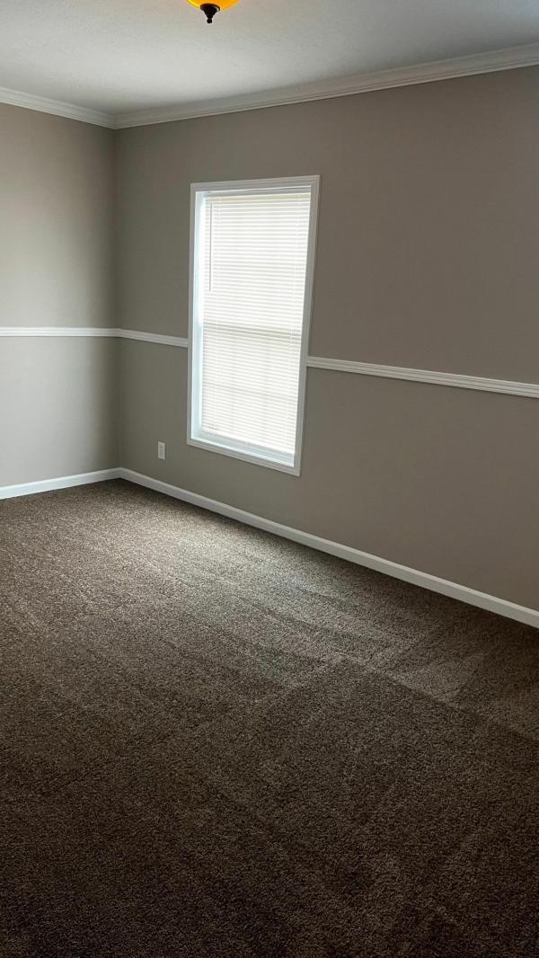 2015 Clayton Homes Inc Yes Mobile Home
