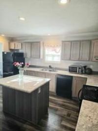 2018 CLAYTON Mobile Home