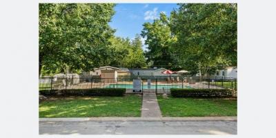 Photo 5 of 16 of home located at 3731 S. Glenstone Ave., #A15 Springfield, MO 65804