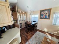 1995 Oak Park Mobile Home