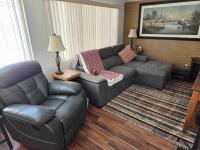 1995 Oak Park Mobile Home