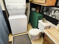 1995 Oak Park Mobile Home