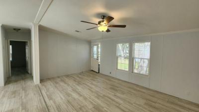 Photo 2 of 19 of home located at 6539 Townsend Rd, #6 Jacksonville, FL 32244