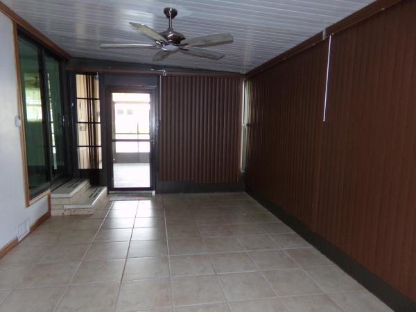 1988 Homes of Merit Mobile Home For Sale