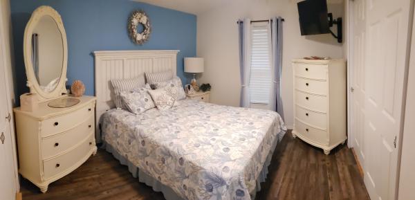 1988 Homes of Merit Mobile Home For Sale