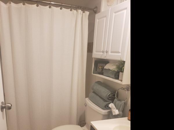 1988 Homes of Merit Mobile Home For Sale