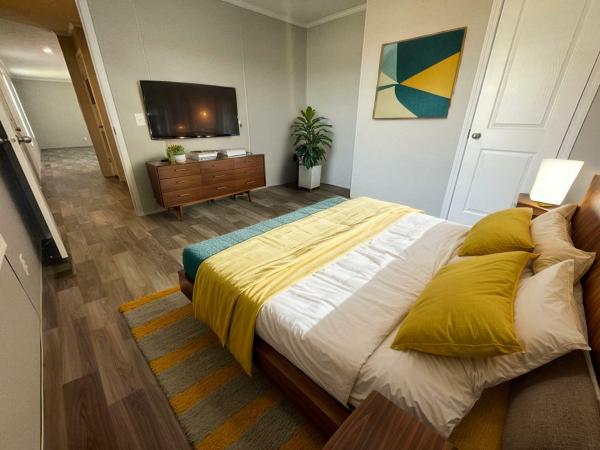 2022 Champion - Topeka Mobile Home