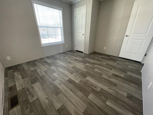 2022 Champion - Topeka Mobile Home