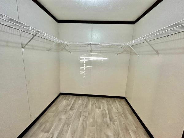 2022 Clayton Homes Inc Pulse Mobile Home