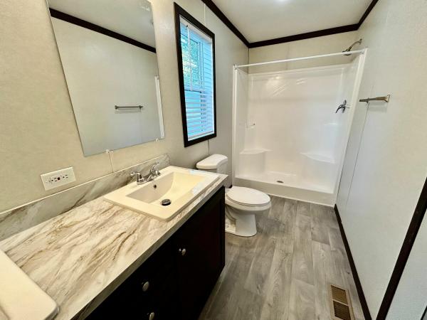 2022 Clayton Homes Inc Pulse Mobile Home