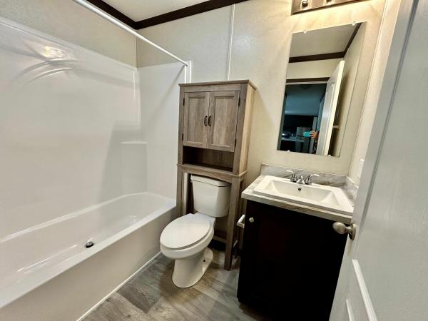 2022 Clayton Homes Inc Pulse Mobile Home