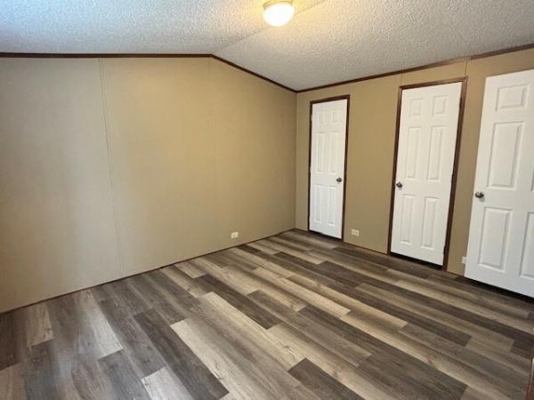 2015  Mobile Home For Sale