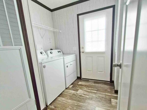 2024 Skyline Bayspring Manufactured Home