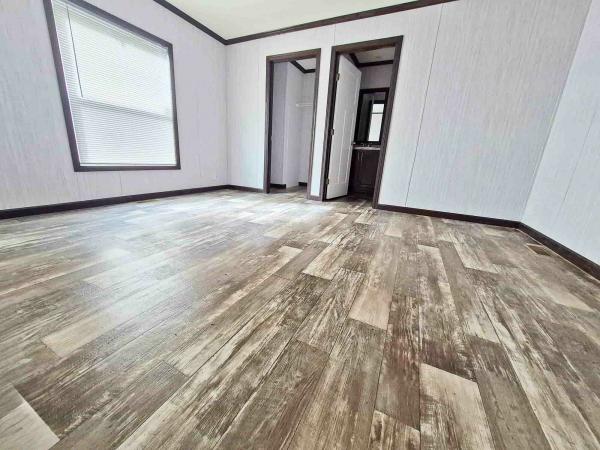 2024 Skyline Bayspring Manufactured Home