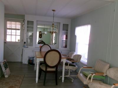 Photo 4 of 10 of home located at 7100 Ulmerton Rd - Lot 877 Largo, FL 33771