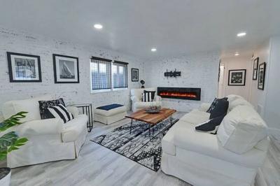 Photo 5 of 8 of home located at 9021 Kileen Avenue Port Richey, FL 34668