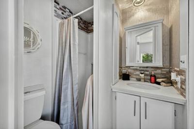 Photo 5 of 15 of home located at 1500 W. Thornton Pkwy #366 Thornton, CO 80260