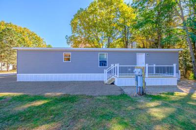 Photo 5 of 5 of home located at 10 Dode Drive Saco, ME 04072