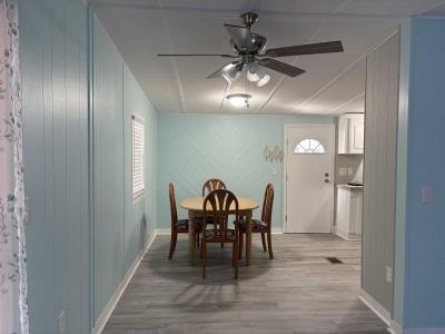 Photo 3 of 8 of home located at 401 Day Lily St Sebring, FL 33876