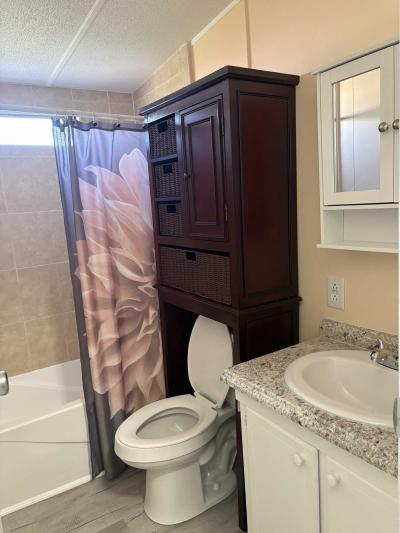 Photo 5 of 8 of home located at 401 Day Lily St Sebring, FL 33876