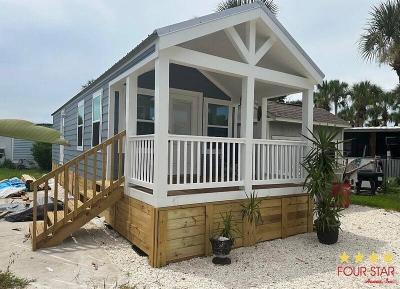Mobile Home at 520 S Daytona Ave Flagler Beach, FL 32136