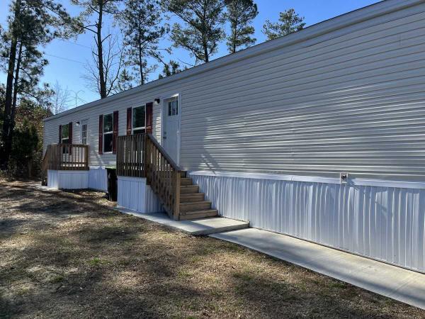 Photo 1 of 2 of home located at 150 Daisy St Jacksonville, NC 28546