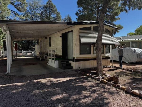 1985 Elegante Mobile Home For Sale